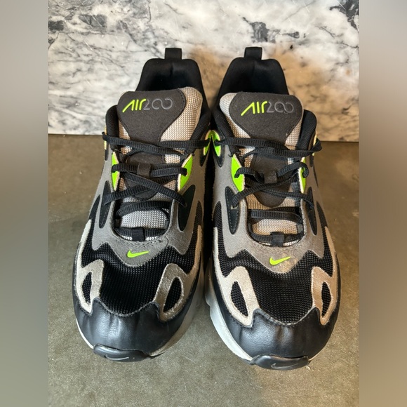 Nike Air Max 200 GS Grey Electric Green Size 7 Youth / 8.5 Wonens - Picture 8 of 12